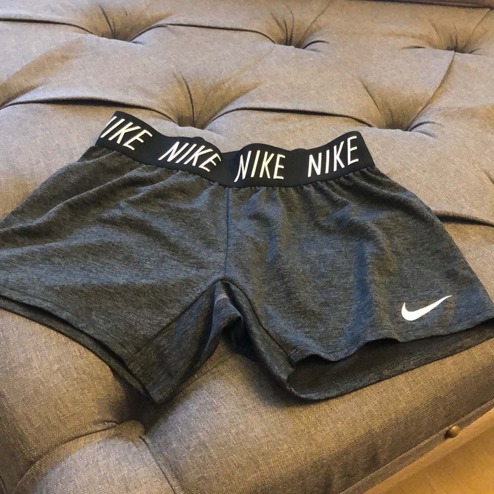 Girls Nike shorts